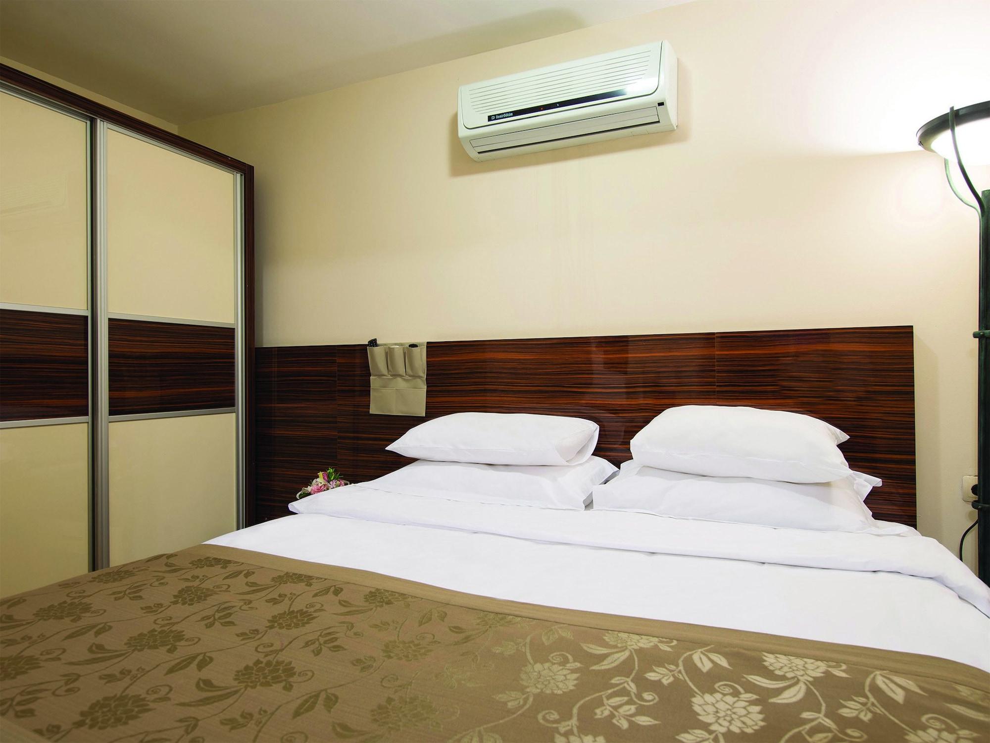 Blueway Hotel Residence Истанбул Екстериор снимка
