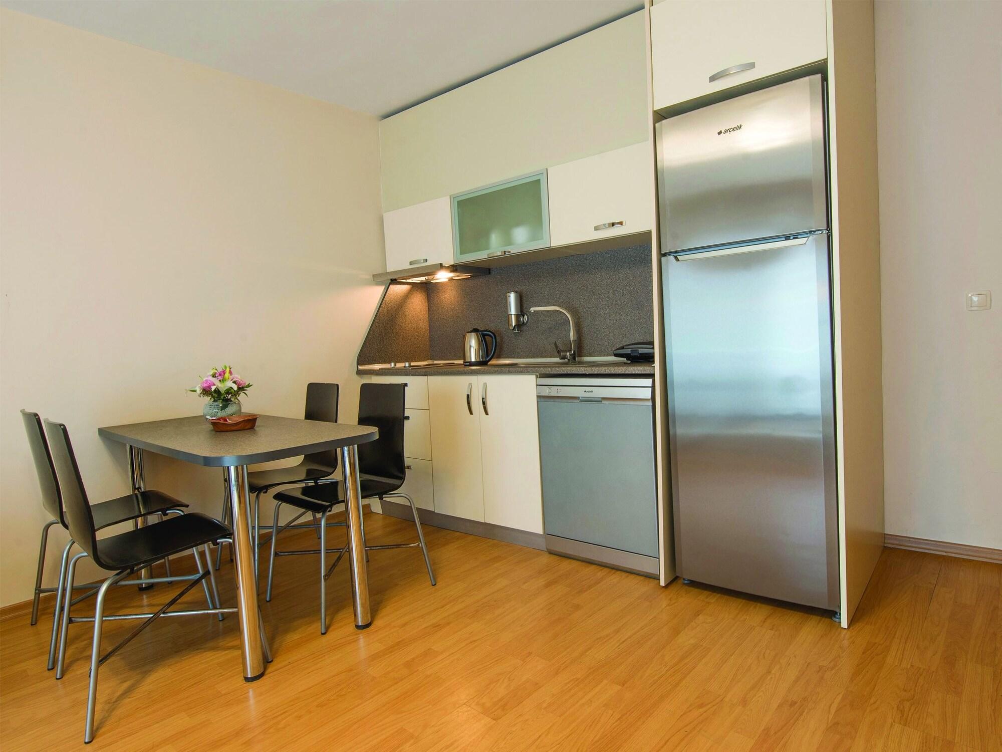 Blueway Hotel Residence Истанбул Екстериор снимка
